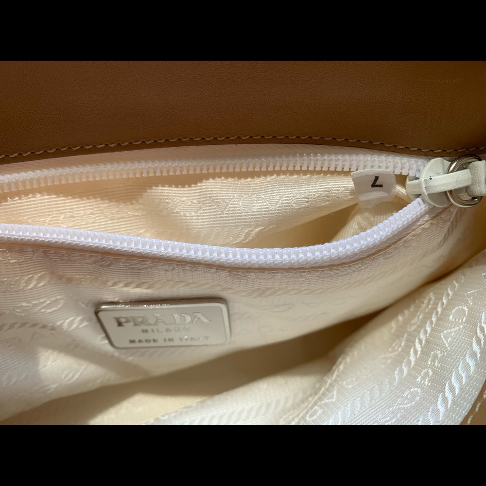 PRADA nylon leather white shoulder bag - Picture 8 of 9